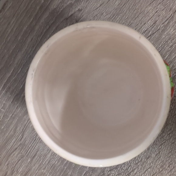 Strawberry & Floral Ceramic Planter 2009 - Picture 4 of 6